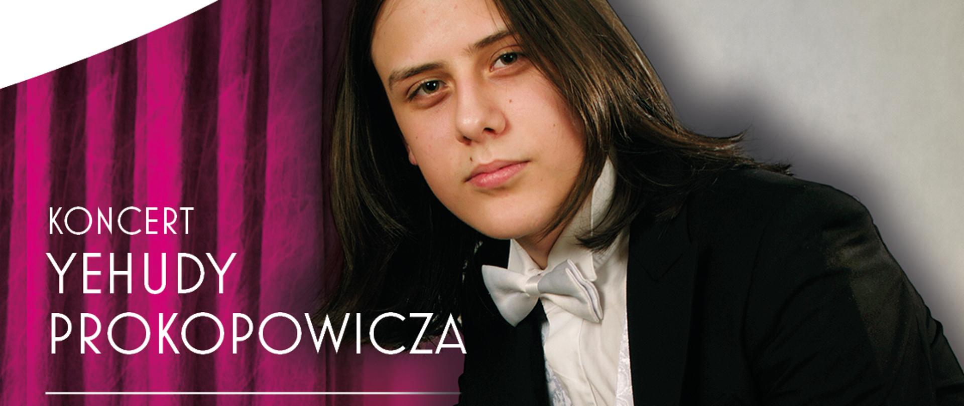 W górnym rogu na białym tle napis Muzyczne Podróże Chopina i grafika głowy kompozytora. Na plakacie zdjęcie - postać pianisty Yehudy Prokopowicza. Miejsce koncertu Państwowa Szkoła Muzyczna im. F.Chopina w Sochaczewie, ul. Głowackiego 2. Data koncertu 3 kwietnia 2023 godz. 17:30. Program koncerty J. Zarębski - Polonez Fis-dur, op. 6, Fryderyk Chopin - Nocturn fis-moll op. 48 nr 2, Scherzo E-dur op 54, Mazurki op. 33, Franciszek List - X Rapsodia Węgierska. 