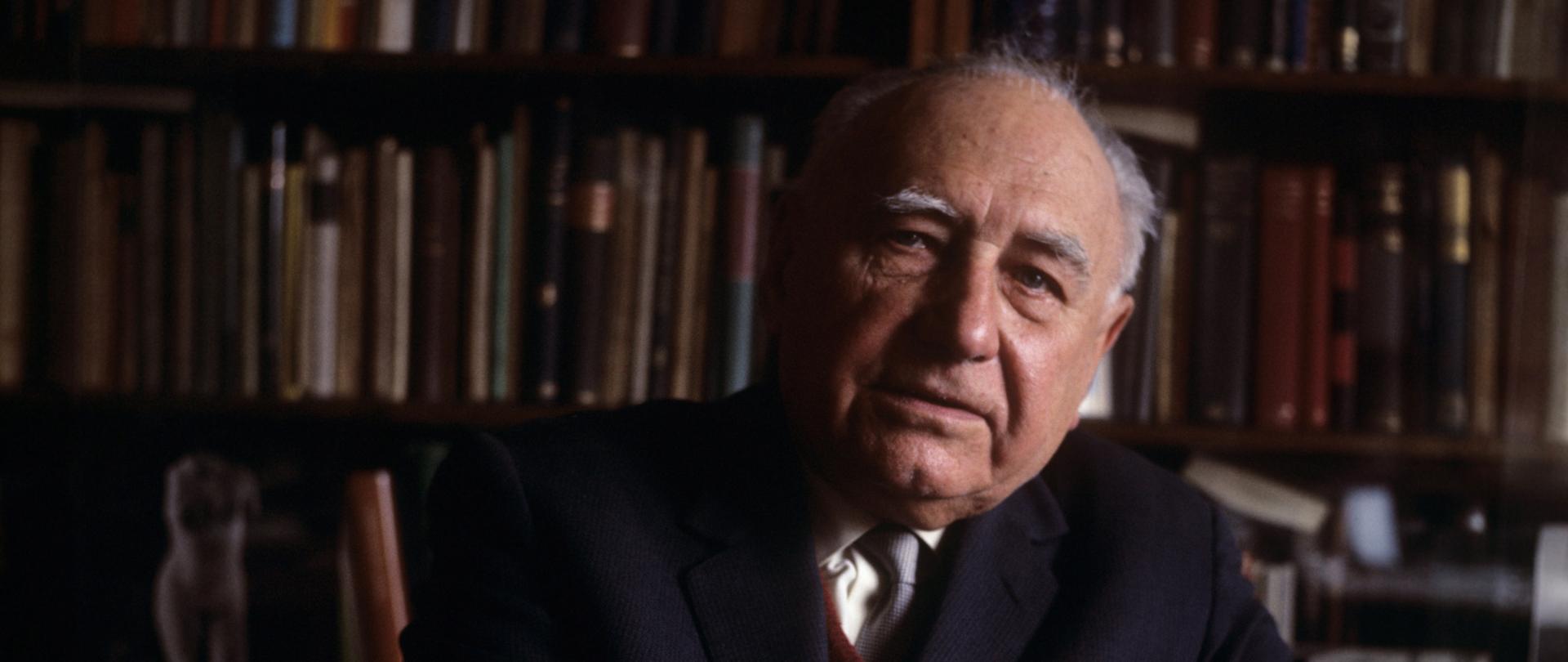 Kraków lata 60. Filozof, przedstawiciel fenomenologii polskiej, estetyk, profesor Roman Ingarden.
gr
PAP/Irena Jarosiñska
