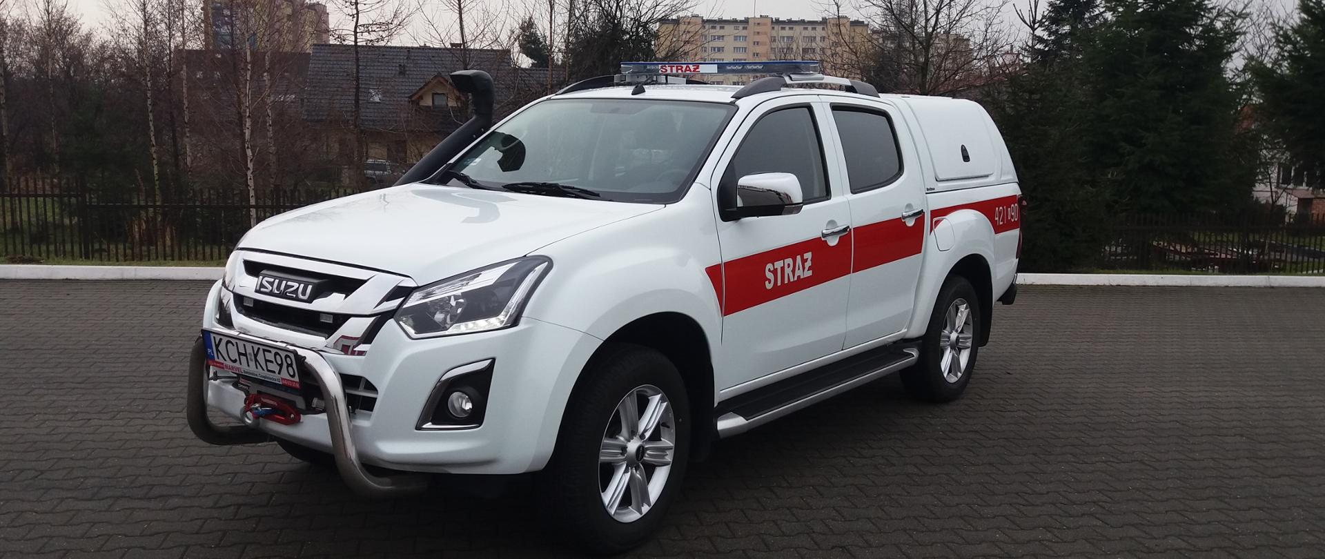 Samochód lekki rozpoznawczo-ratowniczy marki ISUZU wchodzący w skład Specjalistycznej Grupy Ratownictwa Technicznego "Chrzanów"