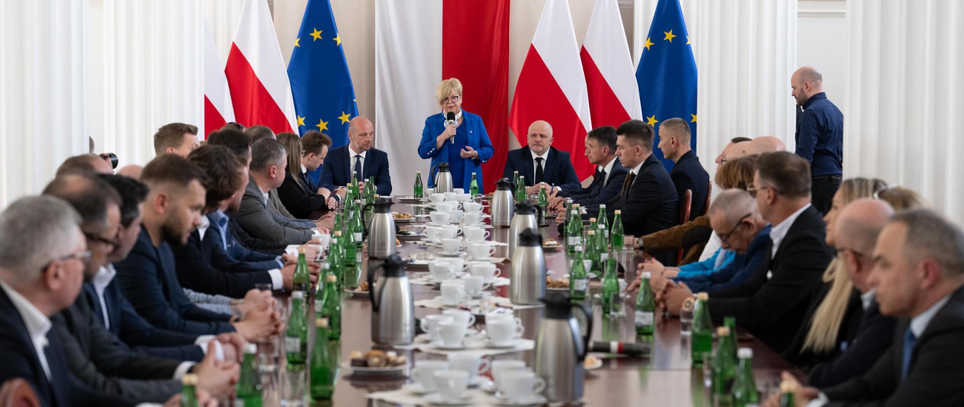 Uczestnicy posiedzenia dotyczącego planów powstania Przedstawicielstwa Rady do spraw Współpracy z Ukrainą na Podkarpaciu