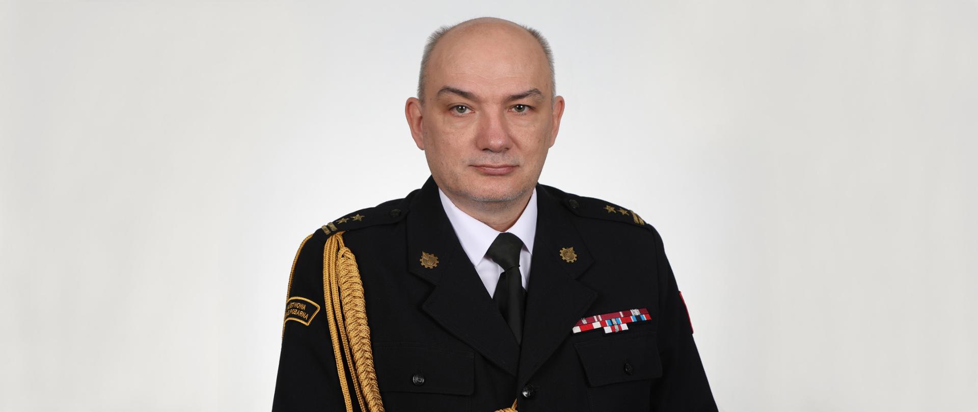 Komendant Centralnej Szkoły Państwowej Straży Pożarnej w Częstochowie bryg. Jarosław Jankowski