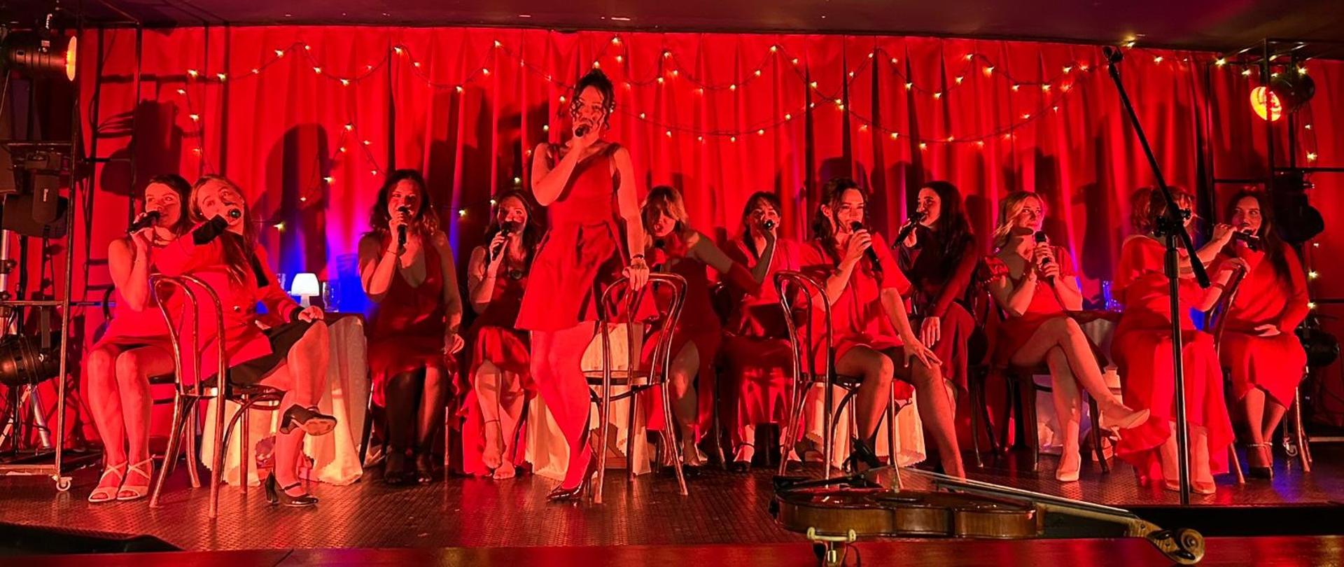 Koncert ,,Wielka siła małych kobietek”