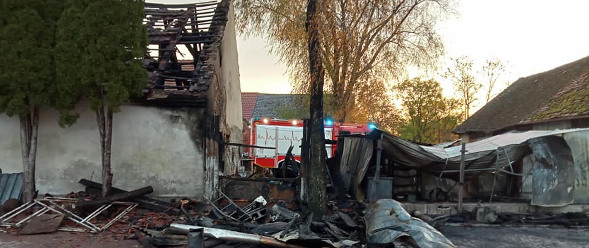 Pożar zabudowań gospodarczych w miejscowości Szydłowice