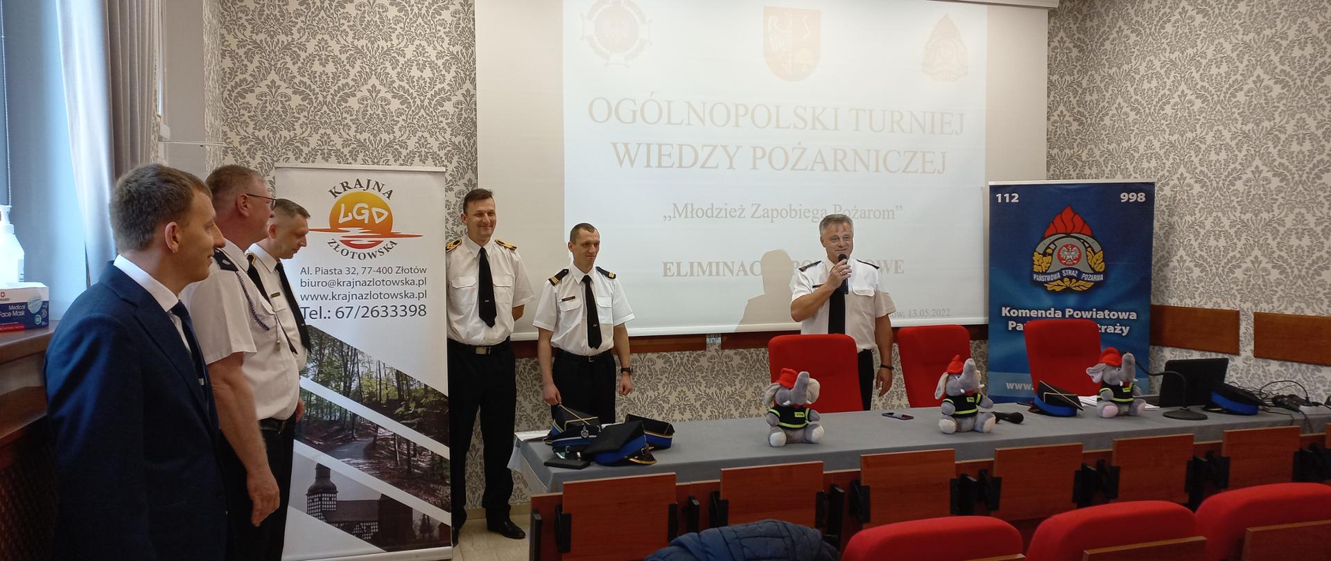 Otwarcie turnieju przez Z-cę Komendanta Powiatowego PSP w Złotowie st. bryg. Leszka Wójcika, Prezesa ZOP ZOSP RP w Złotowie Edmunda Kabattka i Dyrektora CKZiU Pana Grzegorza Kolera. 