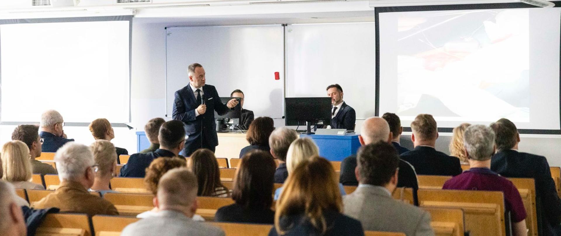 Konferencja "Transplantologia w województwie łódzkim" - prezentacje i wykłady