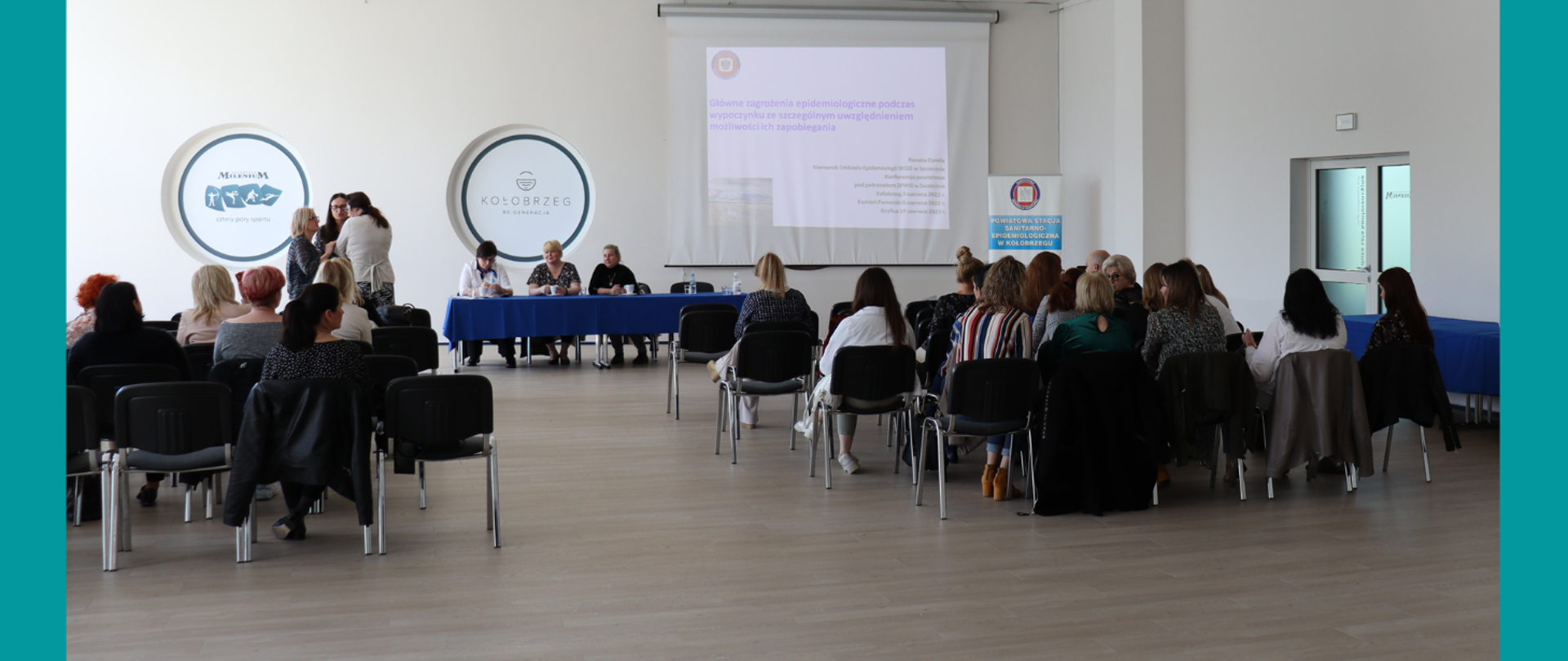 Osoby słuchające wystąpienia