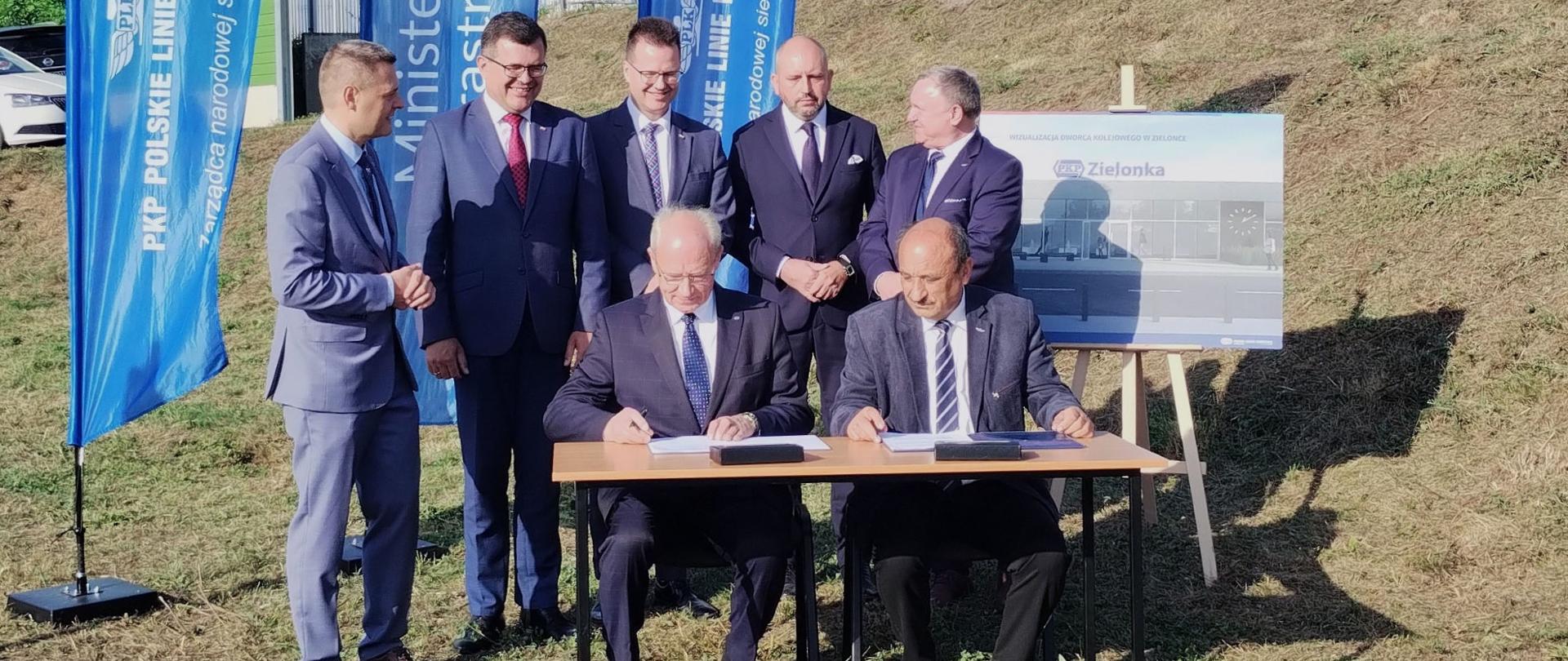 Nowy parking w Zielonce ułatwi łączenie podróży pociągiem i samochodem