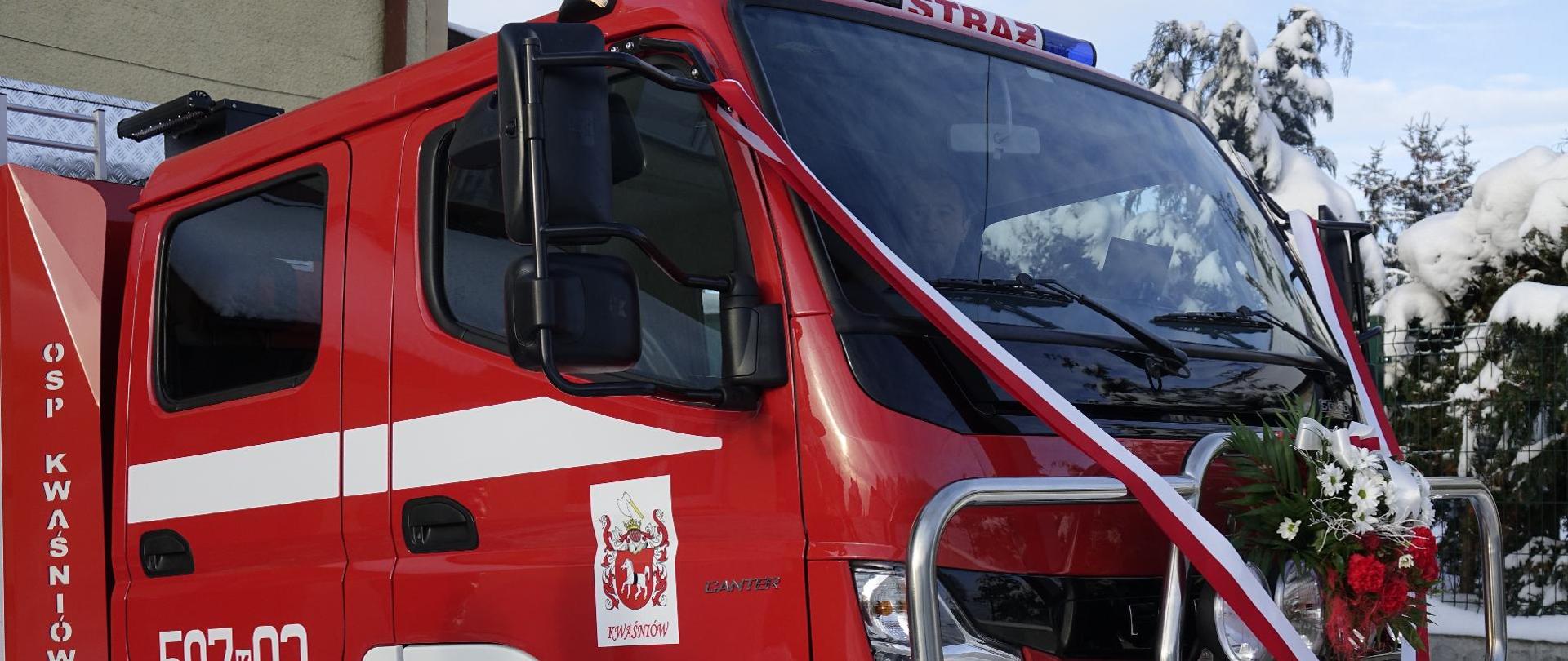 Przekazanie pojazdu dla OSP Kwaśniów