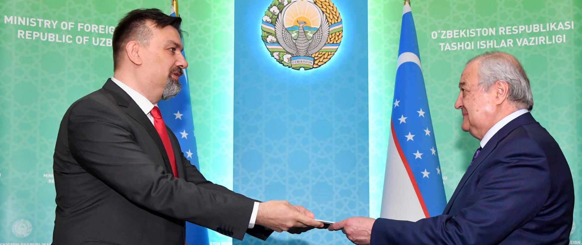 Złożenie kopii listów uwierzytelniających przez ambasadora RP w Uzbekistanie pana Radosława Gruka 