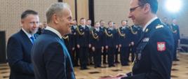 Uroczystość w KPRM z udziałem strażaków