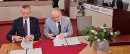 Paweł Mirowski, zastępca prezesa zarządu NFOŚiGW podczas uroczystego podpisywania umowy w Koszalinie