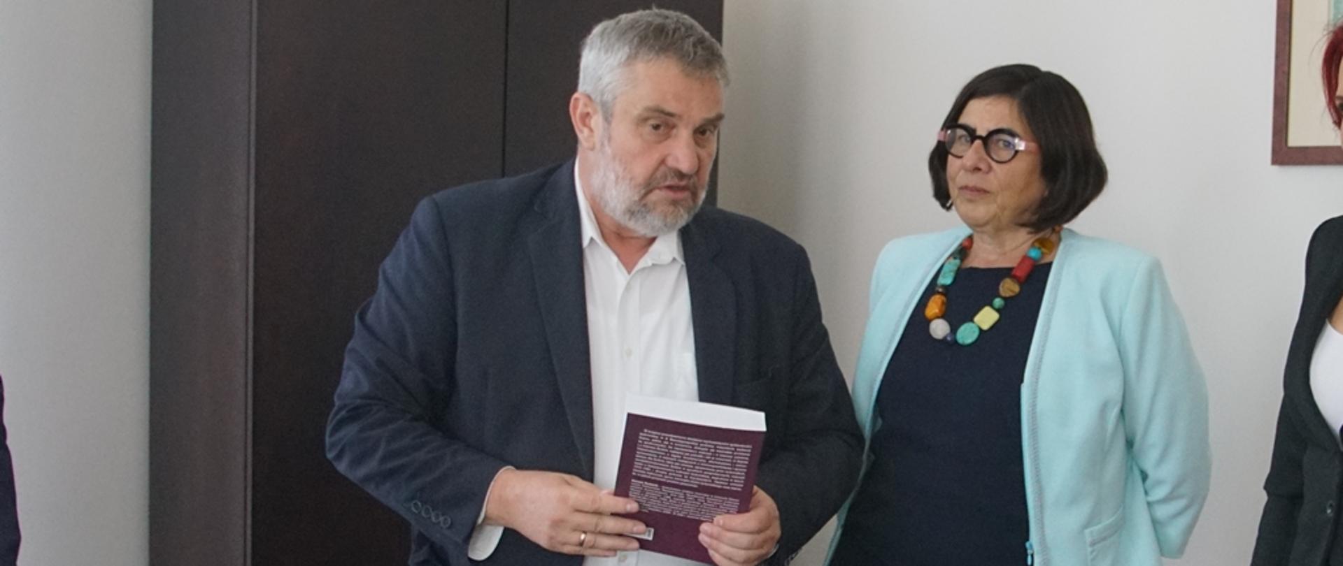 Minister Jan Krzysztof Ardanowski i ambasador Izraela Anny Azari