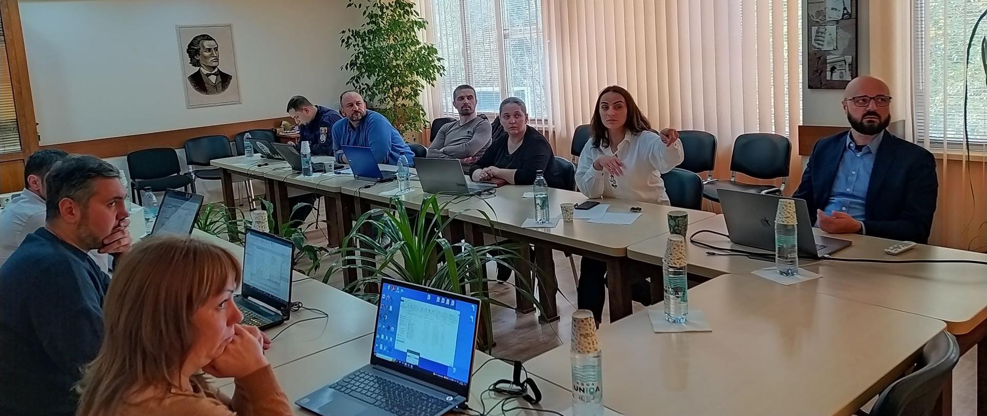 Marcin Grudzień, Dyrektor Departamentu Informacji o Nieruchomościach oraz przedstawiciele mołdawskich instytucji rządowych podczas kontynuacji szkolenia pt. "Modelling utilising standards from ISO 19 100 family"