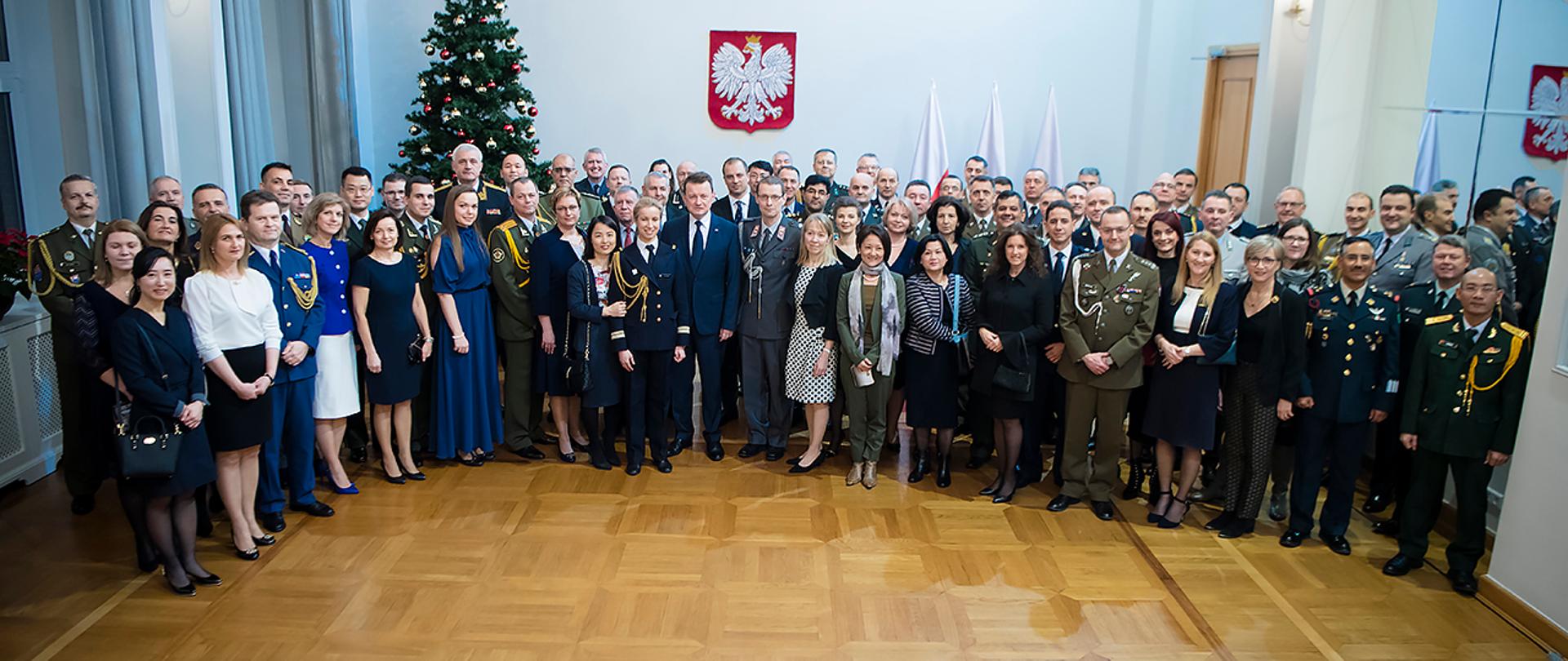 25_Spotkanie_z_wojskowym_korpusem_dyplomatycznym_RSuchy_01