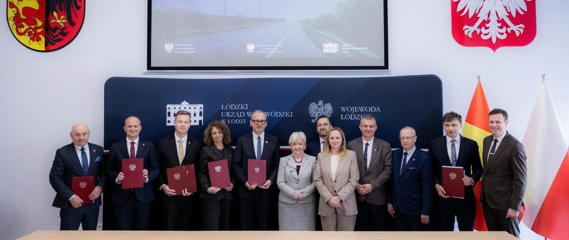 Podpisanie umów w ramach Rządowego Funduszu Rozwoju Dróg z przedstawicielami jednostek samorządu terytorialnego w powiatach: sieradzkim, łaskim, łódzkim wschodnim i zduńskowolskim. 