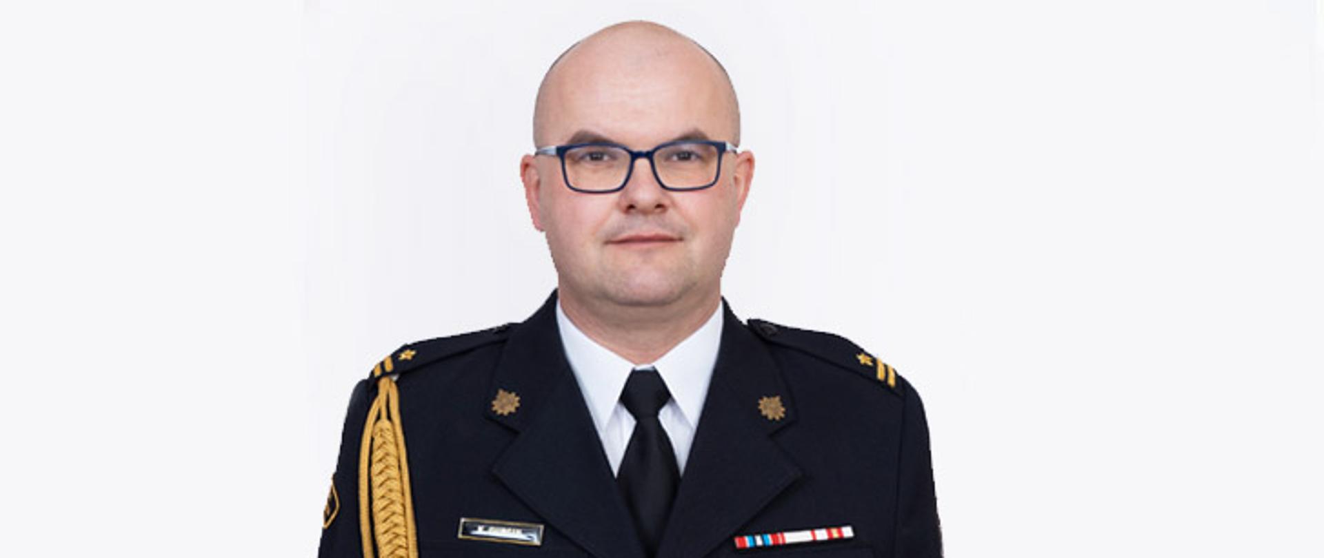 Mężczyzna na zdjęciu