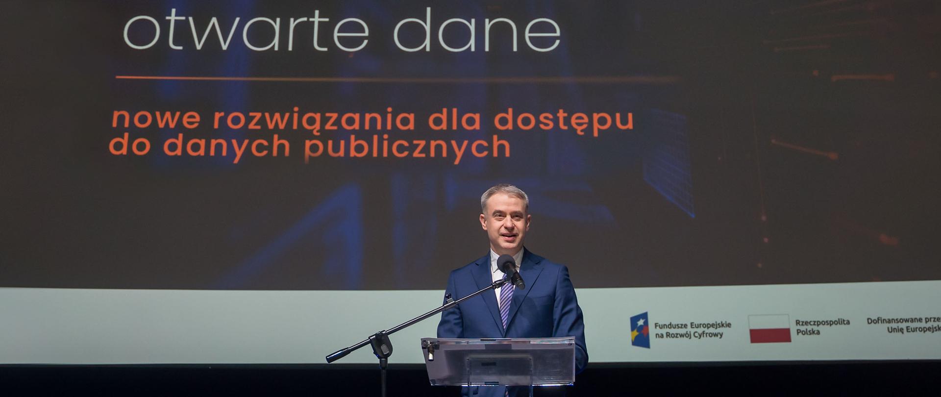 Więcej danych dla obywateli – KRONIK@ 2.0 i nowe przepisy o zarządzaniu danymi