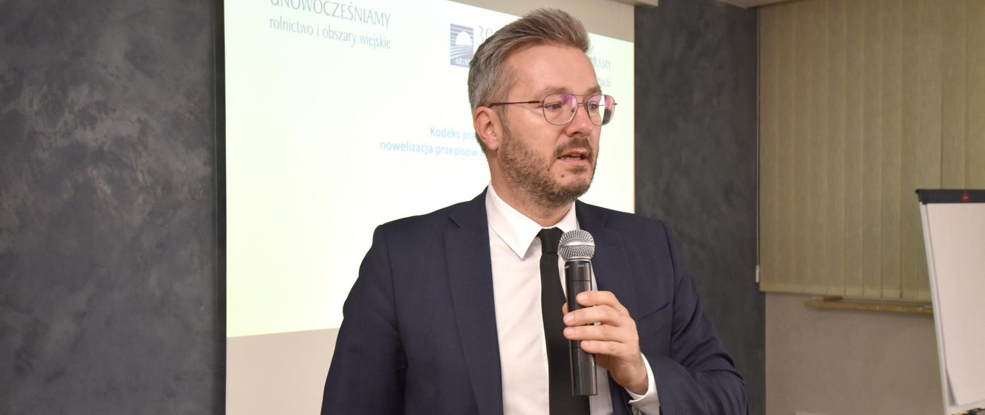 Wiceprezes ARiMR Leszek Szymański