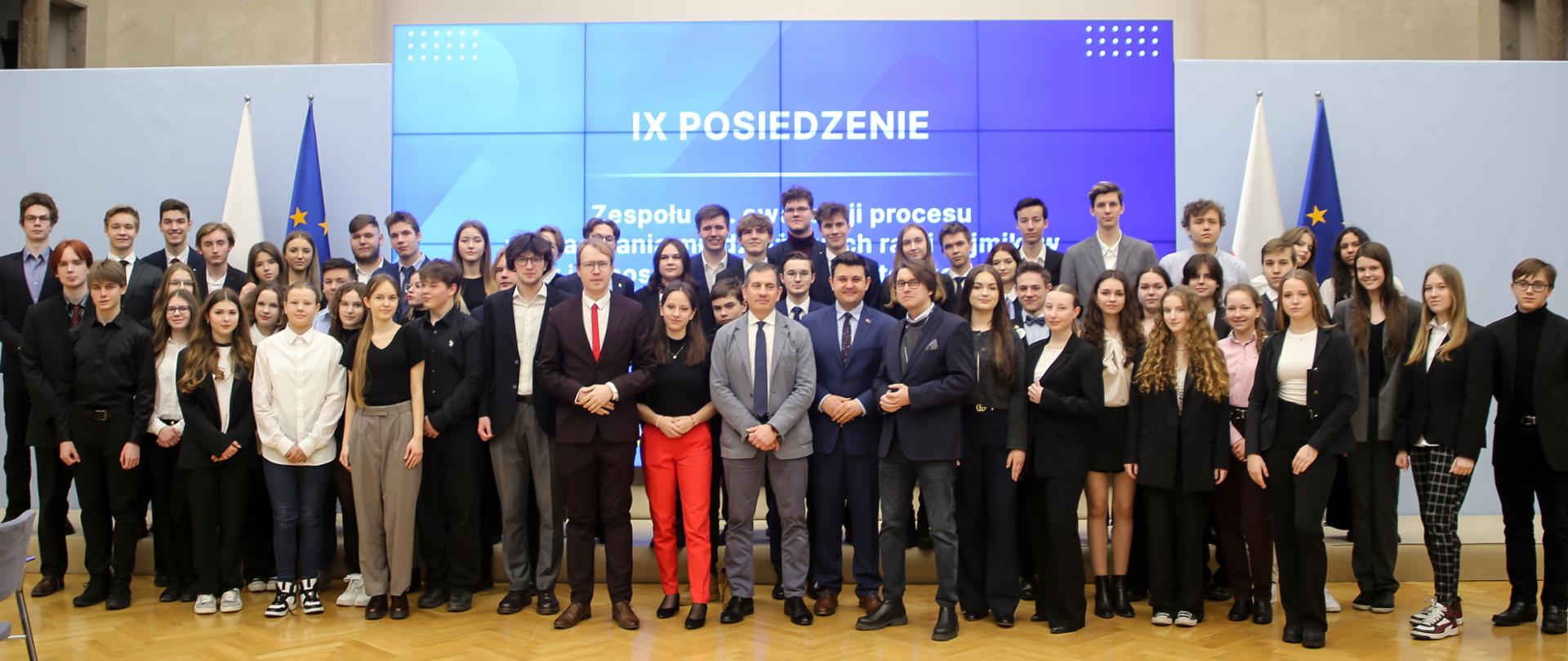 IX posiedzenie Zespołu ds. ewaluacji procesu wzmacniania młodzieżowych rad i sejmików przy JST