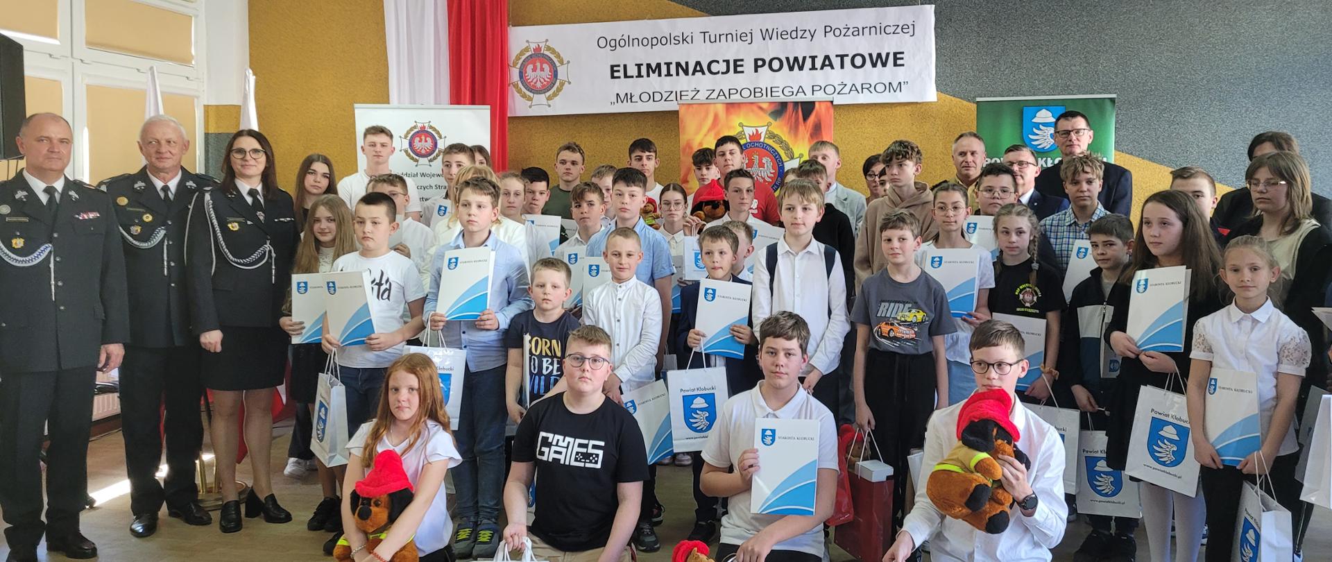 Zdjęcie przedstawia uczestników powiatowych eliminacji Turnieju Wiedzy Pożarniczej 2024