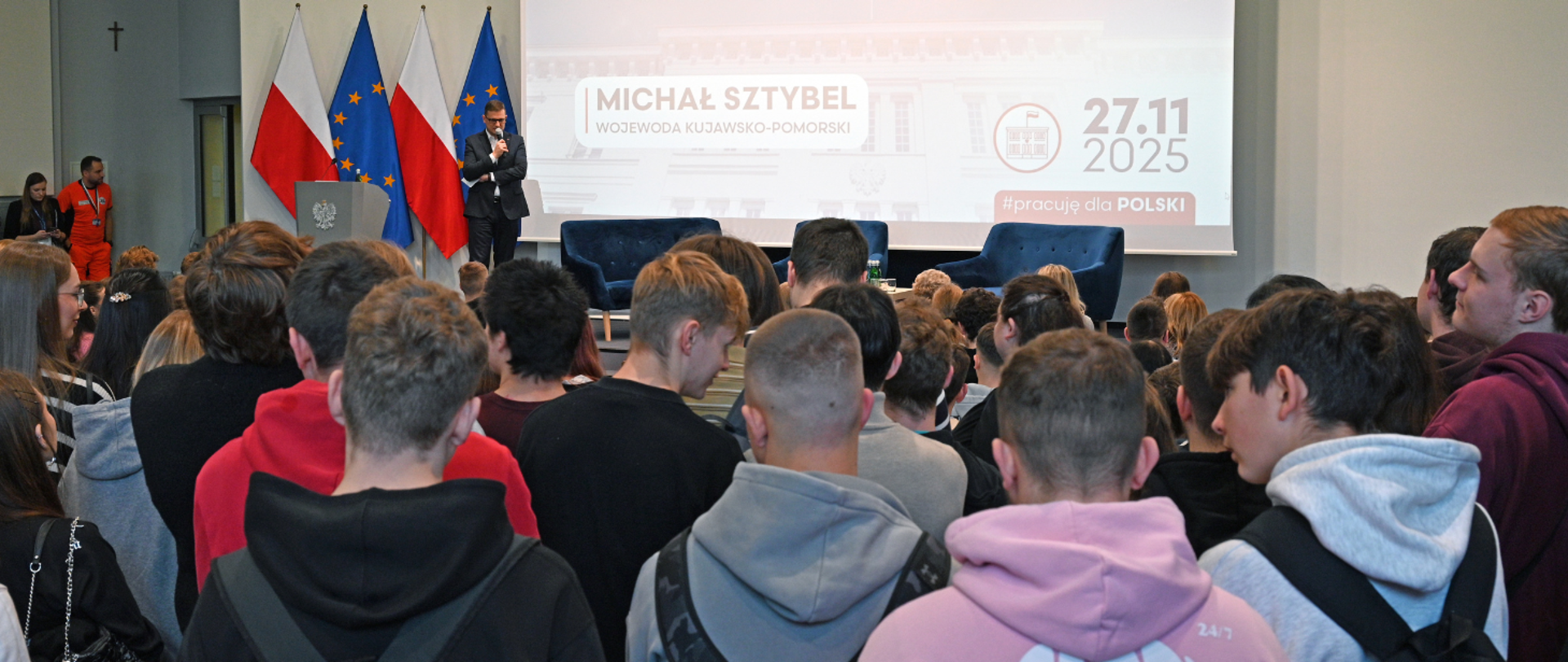 Targi pracy w urzędzie wojewódzkim.