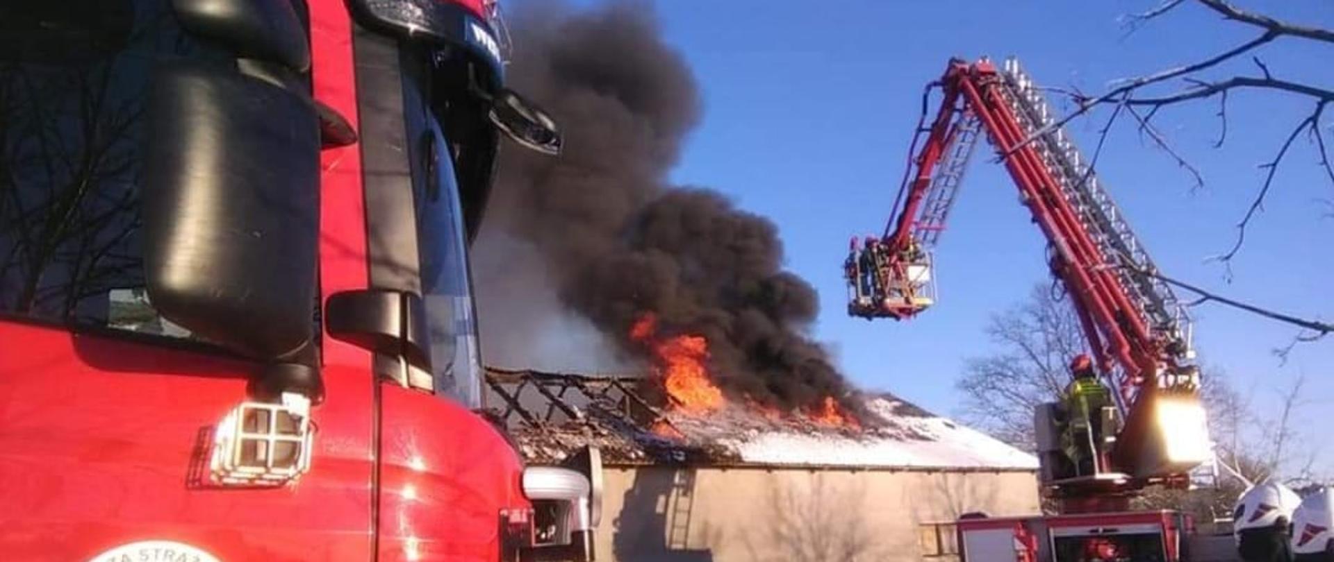 Pożar budynku gospodarczego