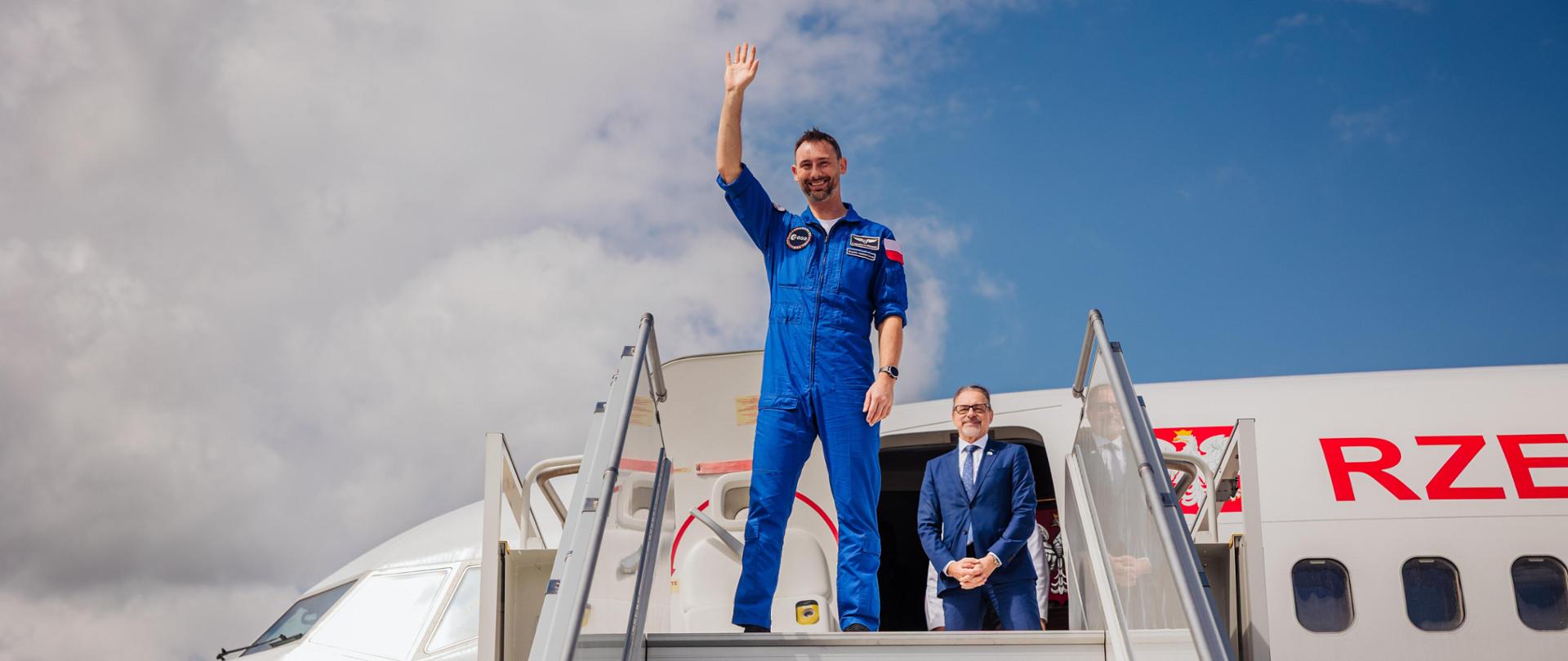 Poland reached the stars. Dr. Sławosz Uznański-Wiśniewski returned to the country