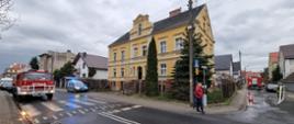 Pożar mieszkania w budynku wielorodzinnym przy ul. Krawieckiej - Nysa.