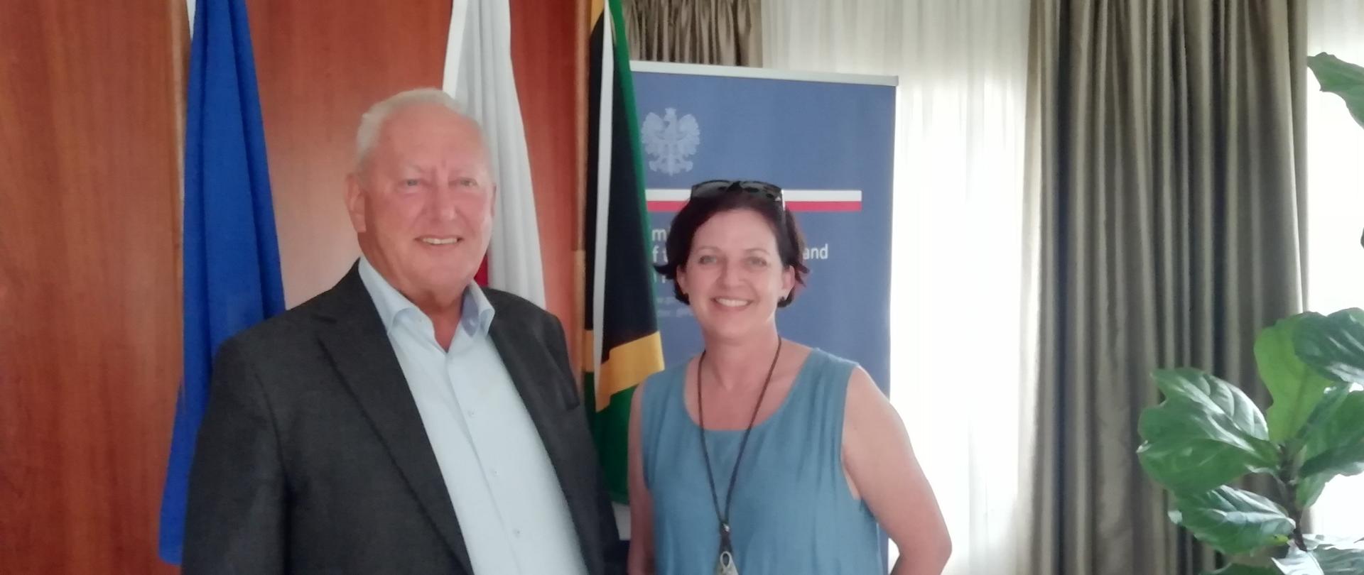 Ambasador Andrzej Kanthak i Joanna Holliday