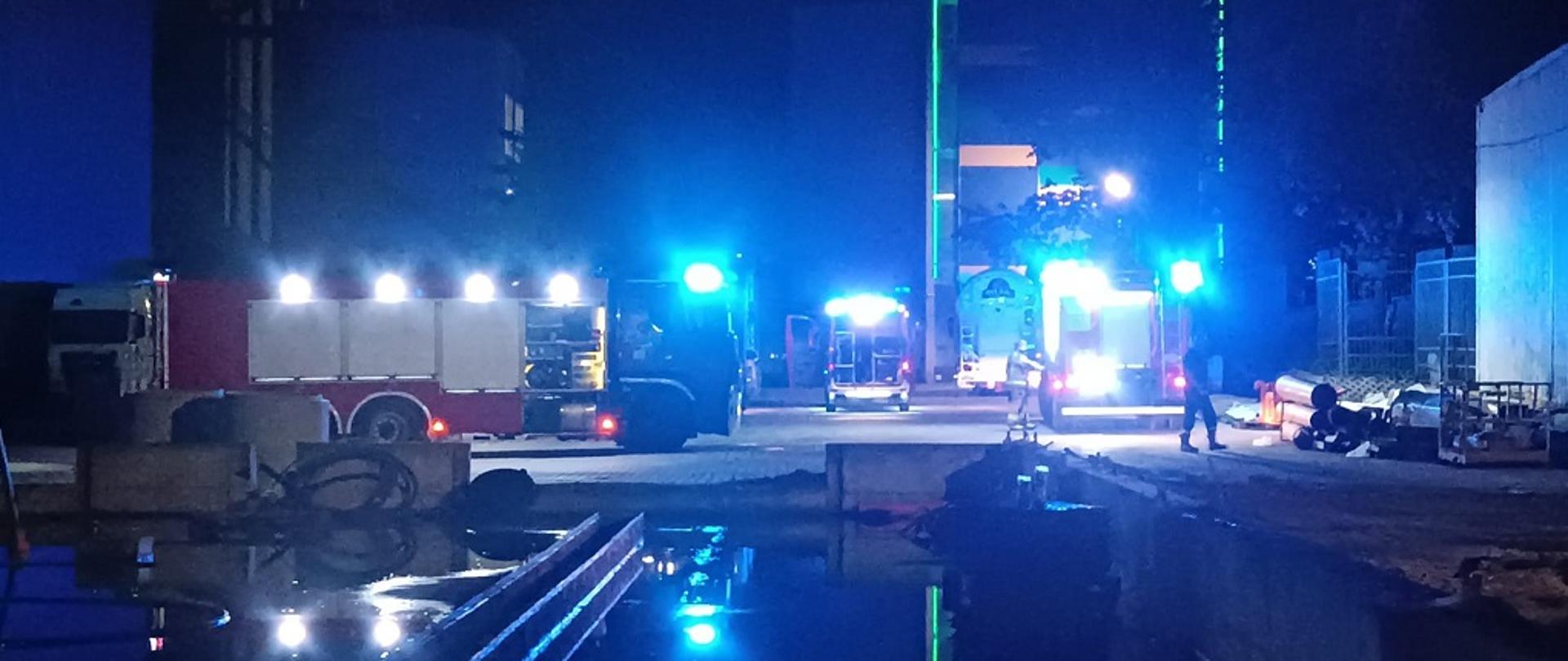 Działania Grupy Ratownictwa Chemiczno-Ekologicznego „Białystok” w Podlaskich Zakładach Zbożowych