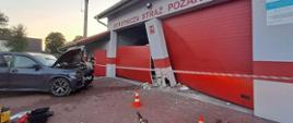 Samochód osobowy wjechał w budynek remizy OSP Lubczyna