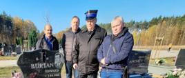 Delegacja odwiedziła groby strażaków 