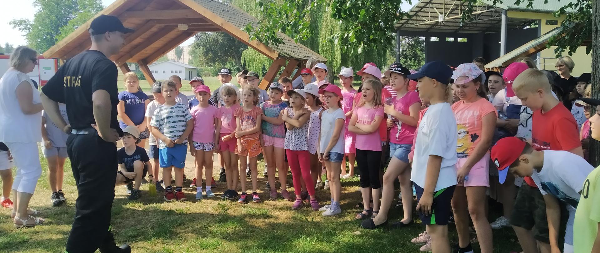 Ćwiczenia i pokazy w Goniądzu