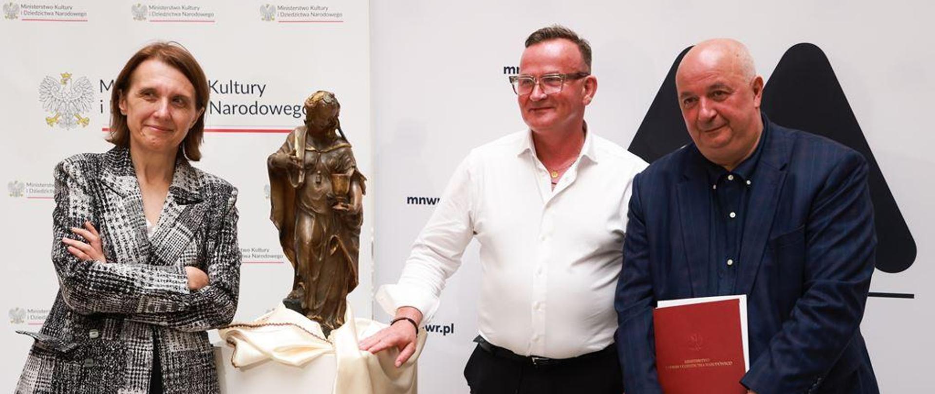 Przekazaliśmy figurę personifikacji Wiary do Muzeum Narodowego we Wrocławiu, fot. Danuta Matloch