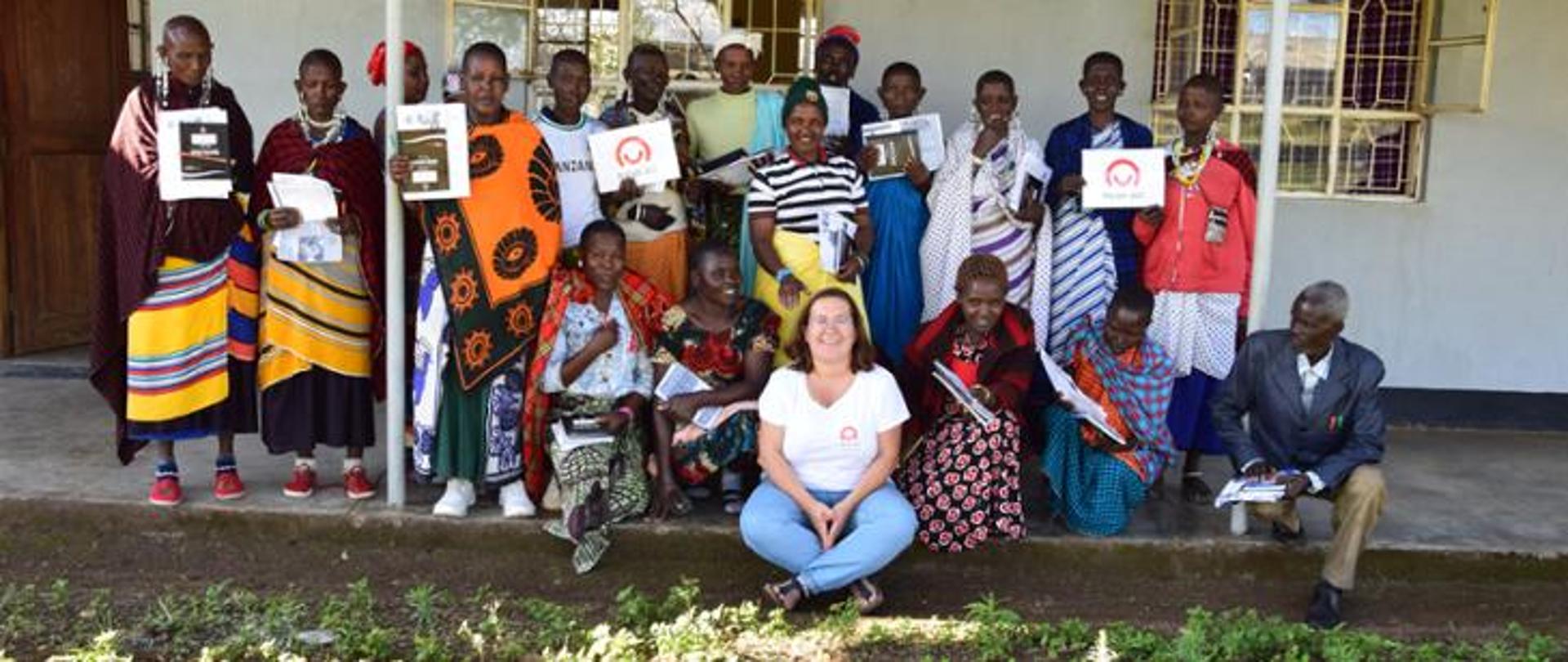 Uzazi! Midwifery training for midwives, medical attendants and pregnant maasai women