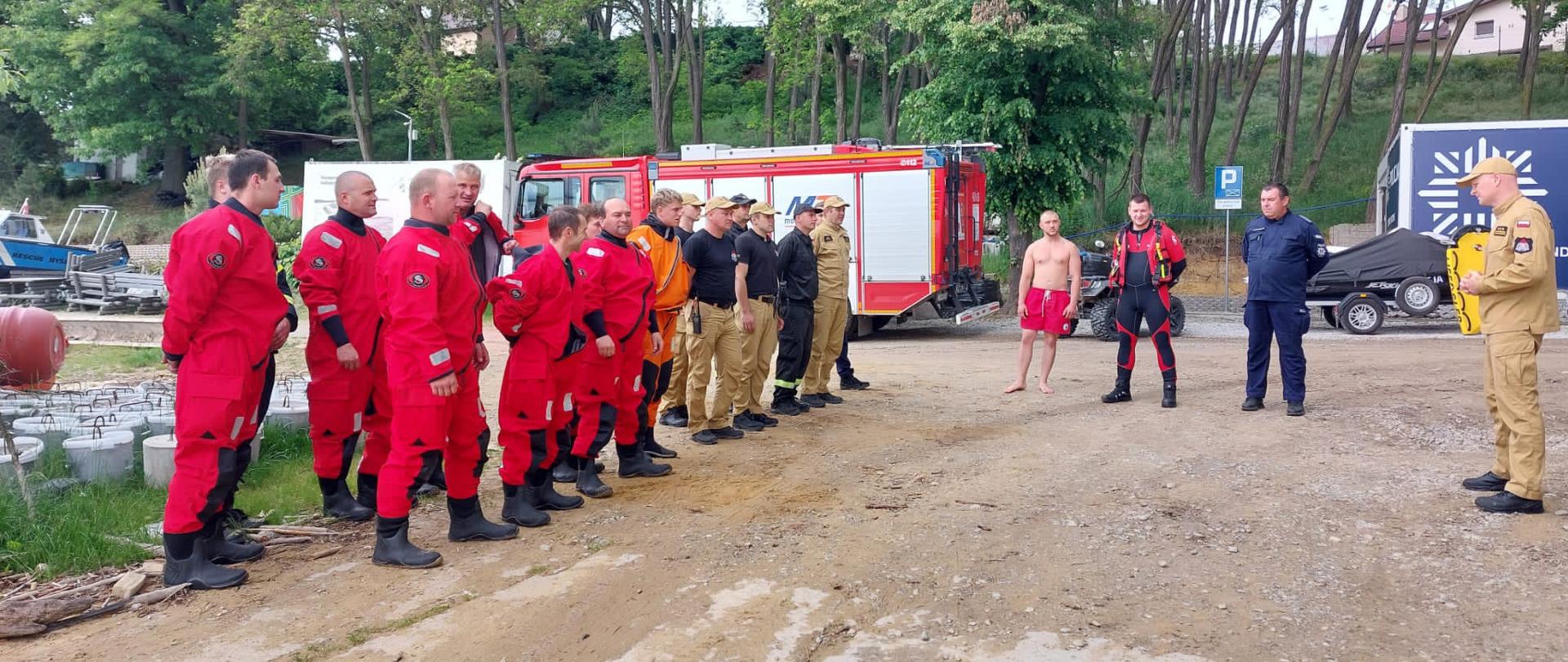 Ćwiczenia polsko-czeskie 2025 w ramach współpracy transgranicznej na stanicy WOPR Nysa