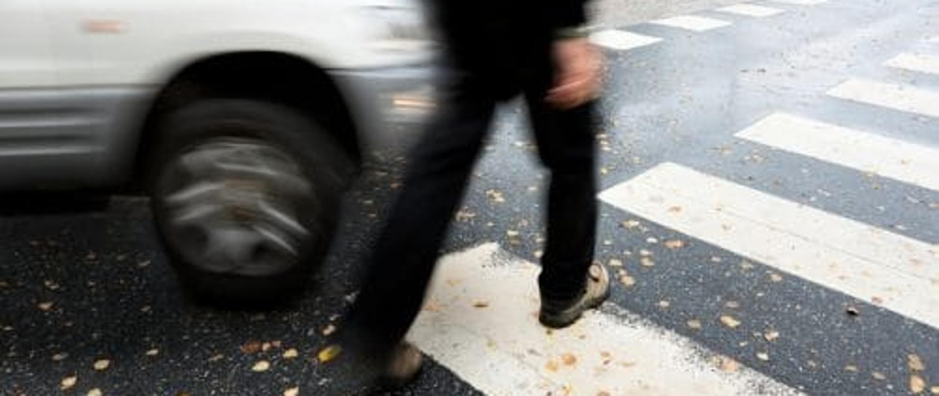 Przykładowe zdjęcie pieszego na pasach