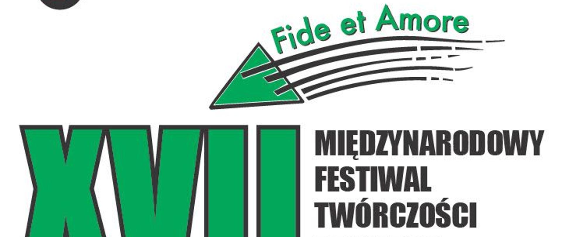 Na białym tle w nagłówku na czarnej kresce napis Spotkania ze sztuką. Poniżej w górnym prawym rogu zielony napis Fide et Amore. Poniżej rzymska liczba 17 oraz czarny napis Międzynarodowy Festiwal Twórczości Religijnej. W środkowej części wyszczególnione daty oraz miejsca kolejnych koncertów. W lewym dolnym rogu grafika - poziome linie i kółka. W prawym dolnym rogu loga sponsorów i patronów wydarzenia.