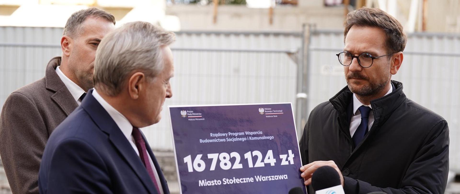 BSK Warszawa, minister Buda, minister Gliński