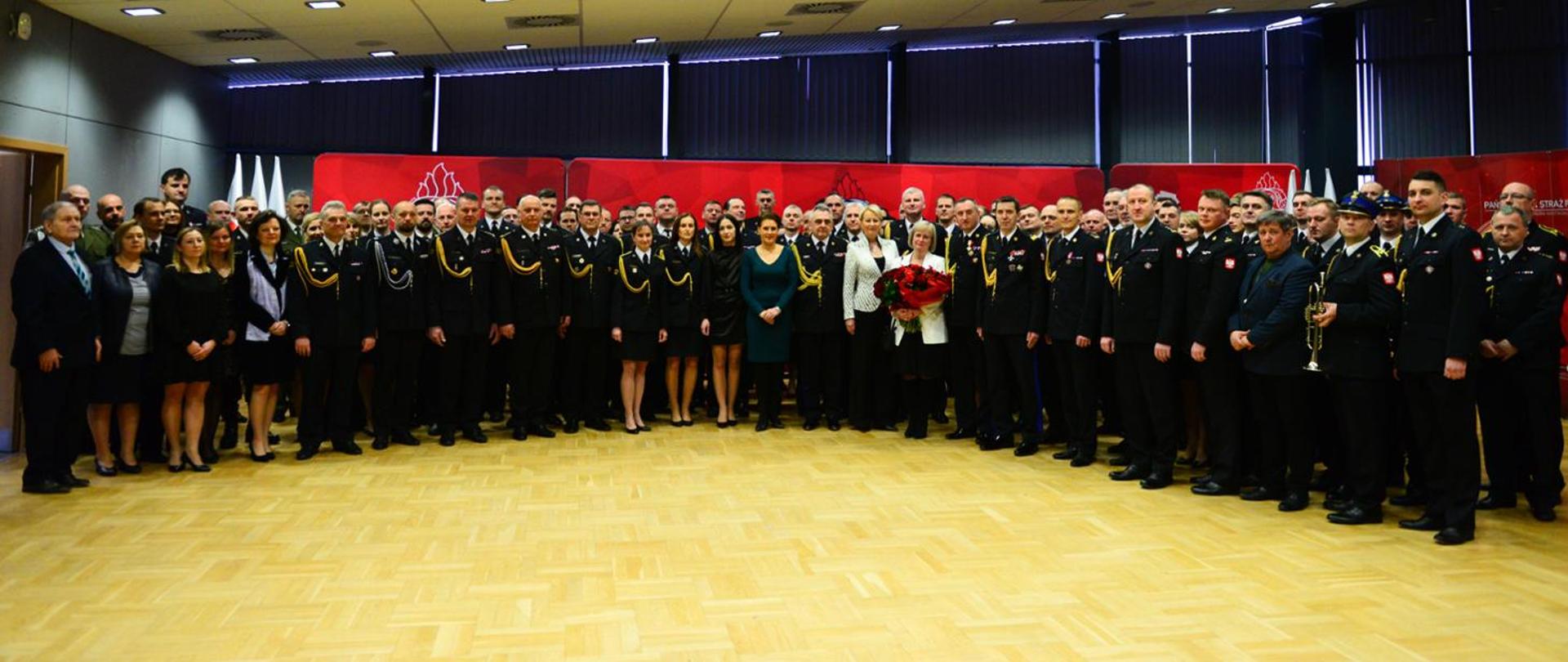 Uroczystość zdania i przyjęcia obowiązków na stanowisku Małopolskiego Komendanta Wojewódzkiego Państwowej Straży Pożarnej