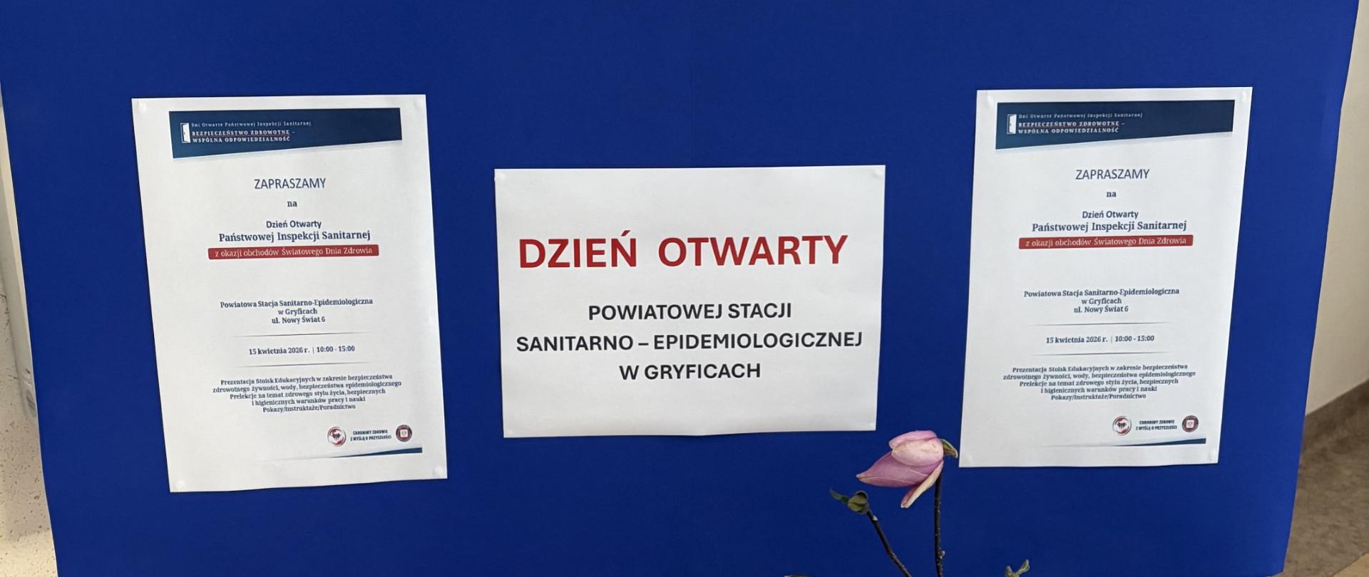 Zdjęcie przedstawia tablicę informacyjną 