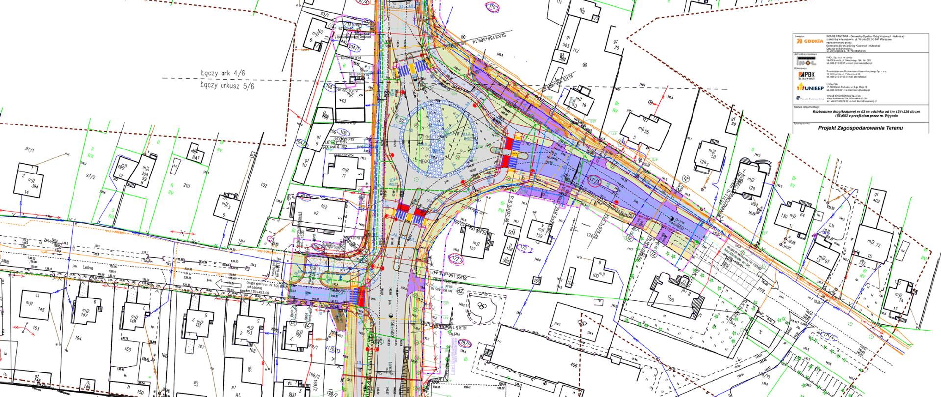 Mapa ze skrzyżowaniem, kolorami oznaczona jezdnia, zjazdy, skrzyżowanie w postaci ronda