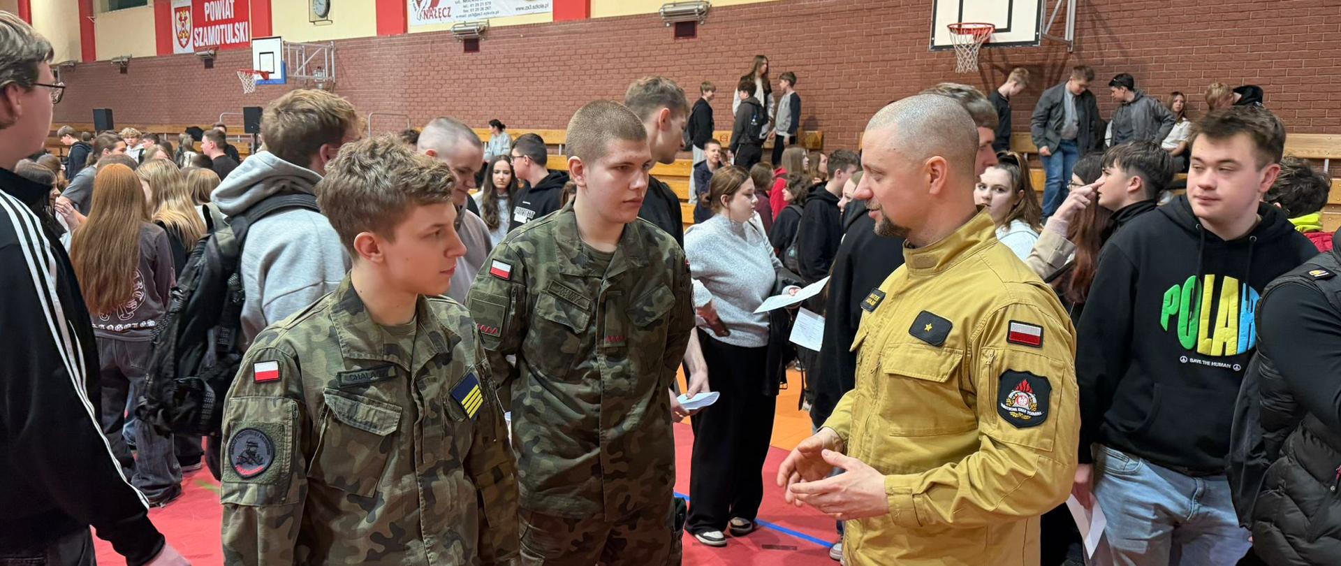  KP PSP Międzychód na Dniu Edukacji Prawnej w Szamotułach 