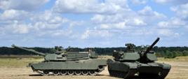Polish soldiers are training on Abrams tanks_4