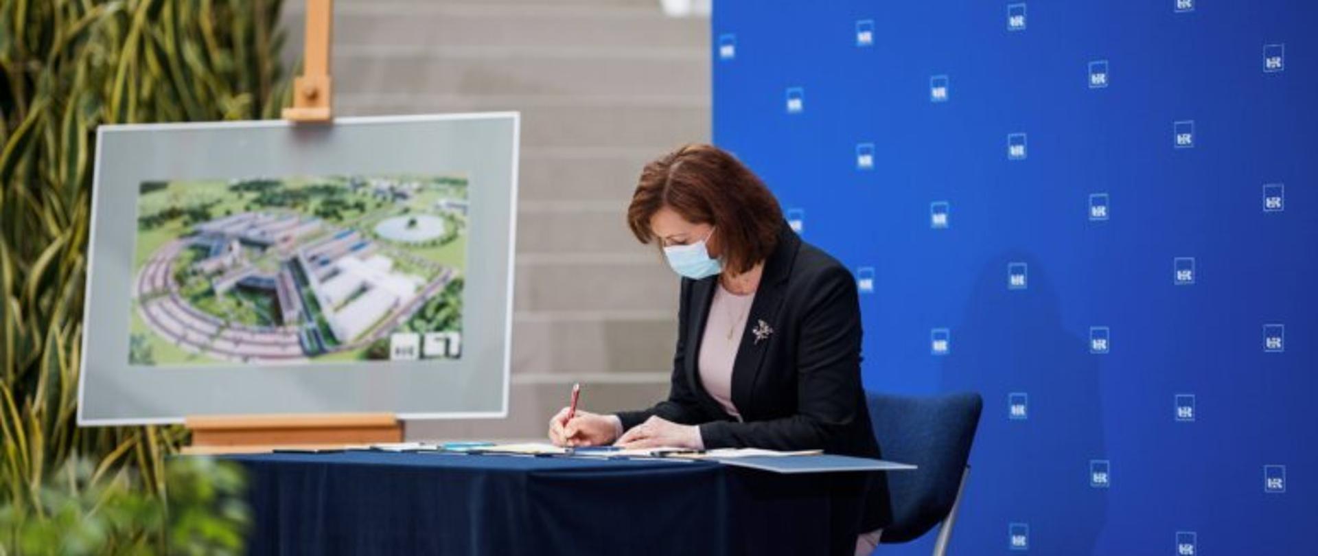 PODPISANIE DEKLARACJI NA RZECZ POWSTANIA KLINICZNEGO SZPITALA UR