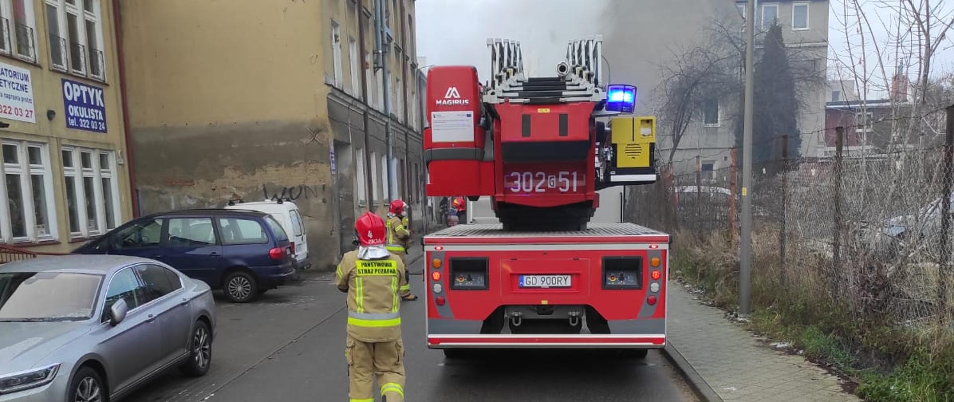 pożar przy ul. szarej