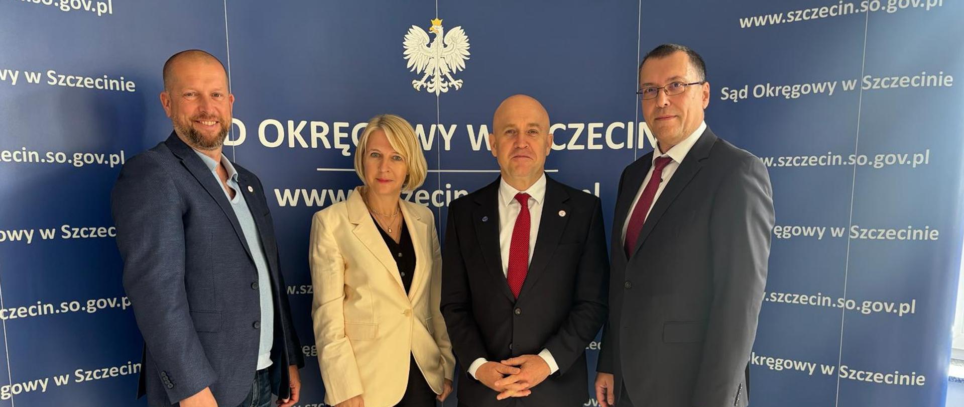 Minister Dariusz Mazur na obchodach Święta Kuratorskiej Służby Sądowej oraz uroczystym przedstawieniu prezesa Sądu Okręgowego w Szczecinie