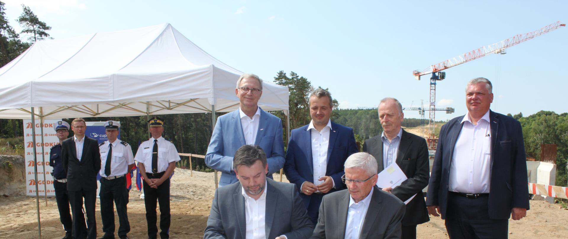 Podpisanie umowy o dofinansowanie S5 pomiędzy Bydgoszczą i Nowymi Marzami 