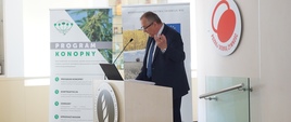 Podsekretarz stanu Ryszard Zarudzki podczas konferencji