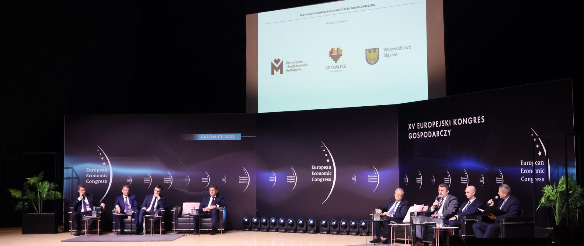 Wiceminister Marek Wesoły podczas XV Europejskiego Kongresu Gospodarczego 